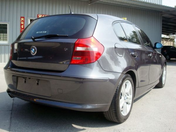 BMW 120I 08年 2.0科技灰 照片9