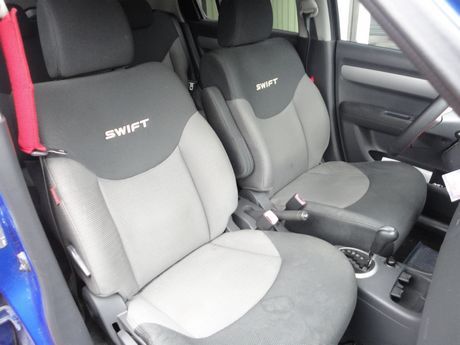 Suzuki 鈴木 Swift 照片6