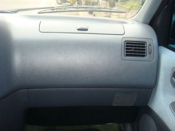 TOYOTA HIACE 照片10