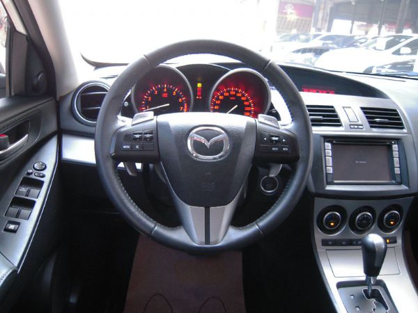 10年Mazda 3 照片5