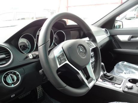 Benz 賓士 C-Class C 25 照片3