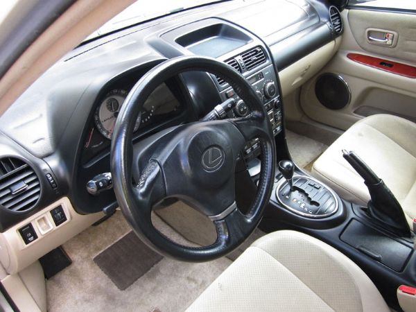 Lexus IS200 全車原漆原鈑件  照片7