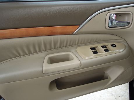三菱 Global Lancer 照片8