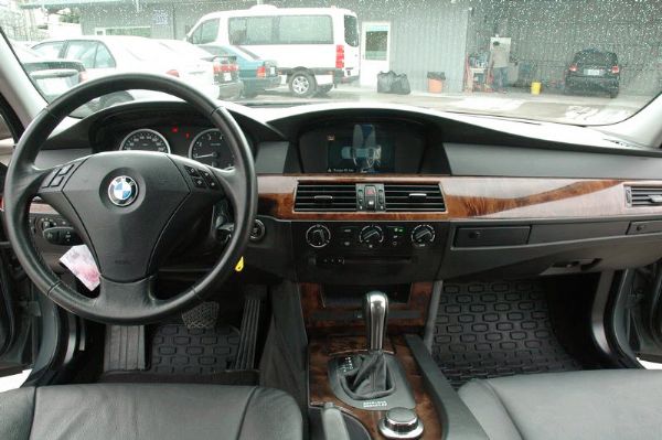 雙認證 2006年總代理 BMW523I 照片2