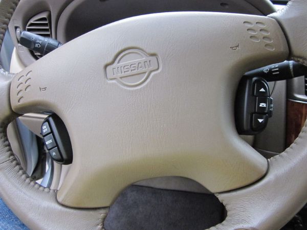 Nissan Sentra 超便宜代步車 照片9