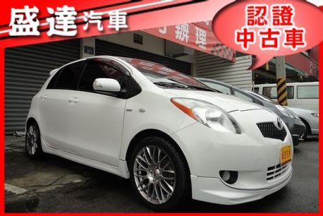 Toyota豐田 Yaris 照片1