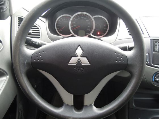 Mitsubishi 三菱 Zinger 照片5