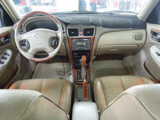 Nissan 日產 Sentra180 照片2