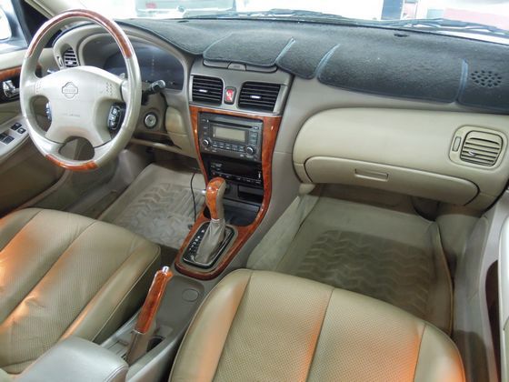 Nissan 日產 Sentra180 照片3