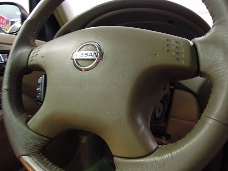 Nissan 日產 Sentra M1 照片3