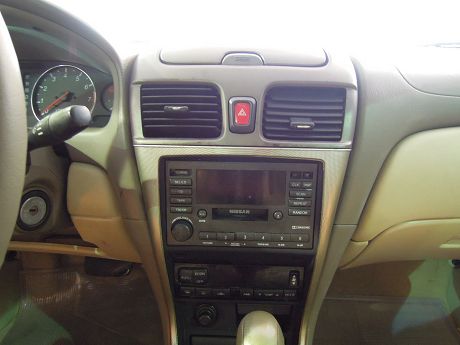 Nissan 日產 Sentra M1 照片4