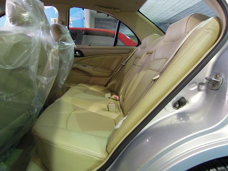 Nissan 日產 Sentra M1 照片7