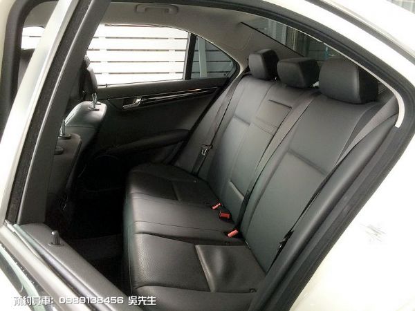 C220CDI 總代理 實際里程3萬km 照片7