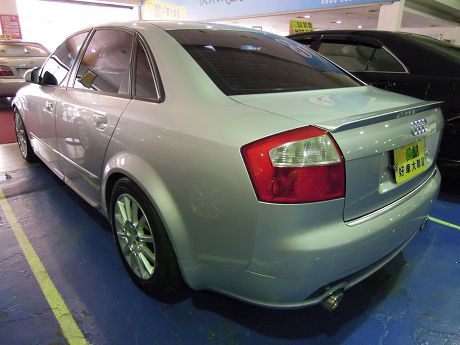 Audi 奧迪 A4 1.8T 照片10