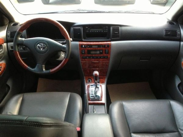 2004 TOYOTA ALTIS 照片5