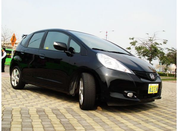 2012 HONDA FIT 水晶黑 快 照片10