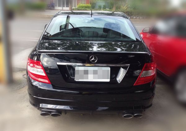 Benz C300 黑色 免頭款保人 照片3