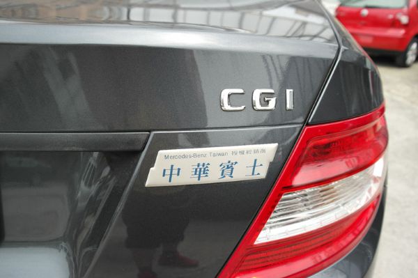 2010~2011年Benz C200  照片10