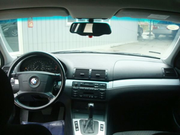 BMW 328I E46 99年2.8銀 照片4