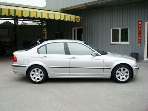 BMW 328I E46 99年2.8銀 照片7