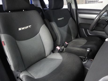 Suzuki 鈴木 Swift 照片6