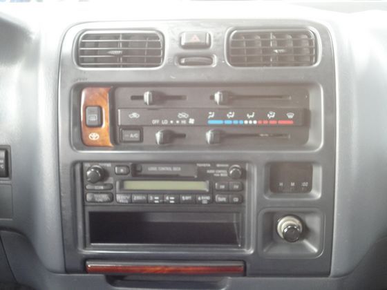 豐田 Hiace Solemio 照片7