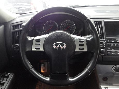 Infiniti 極致 FX35 照片3