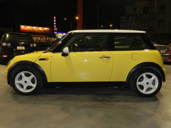  迷你 MINI COOPER 鵝黃  照片10