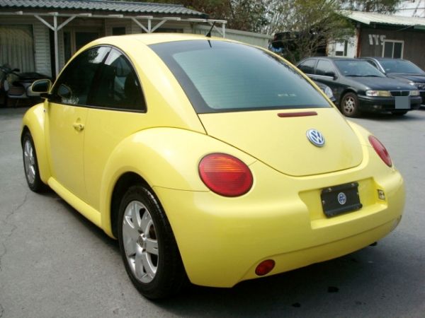 VW BEETLE 00年 2.0黃 照片10