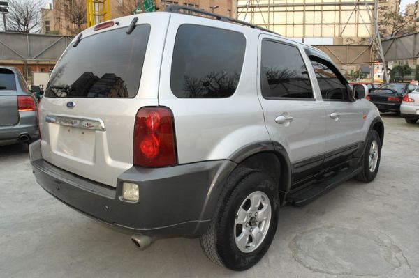 Ford Escape 銀色 照片2