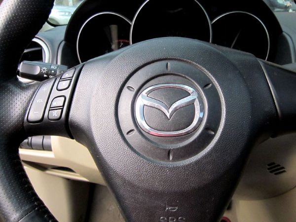 Mazda 3 1.6 紅色 全額貸低利 照片8