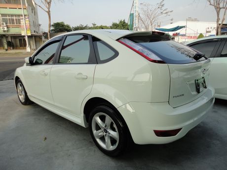 Ford 福特 Focus 2.0 照片10