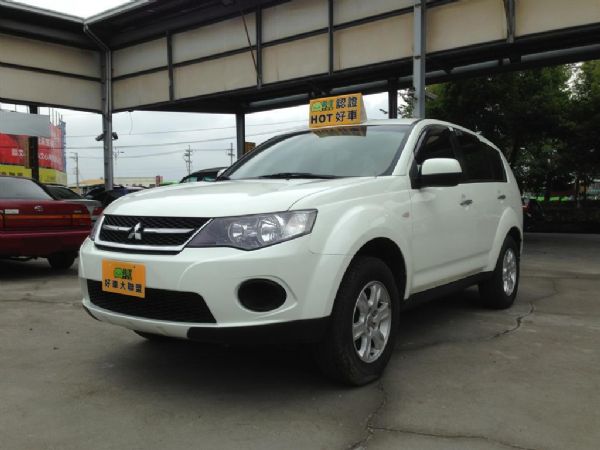 2011 OUTLANDER 雪貂白  照片1