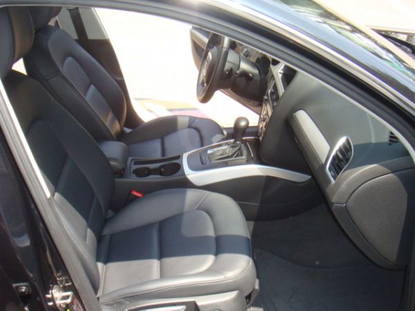 AUDI A4 1.8T 照片7