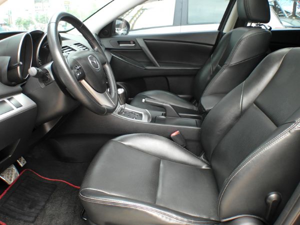 Mazda 3 1.6 5D 全額貸 照片7