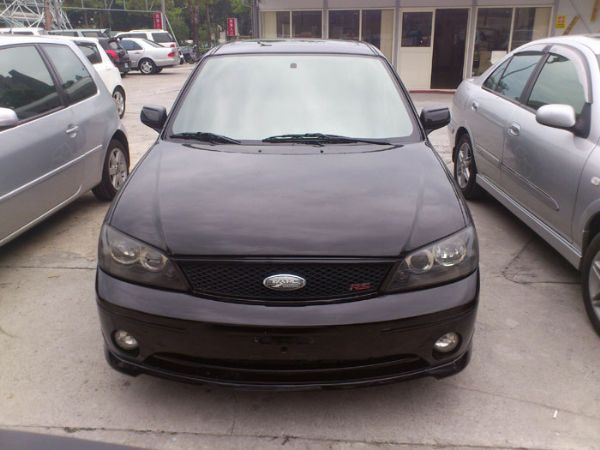 Ford Tierra RS 黑 強打手 照片2