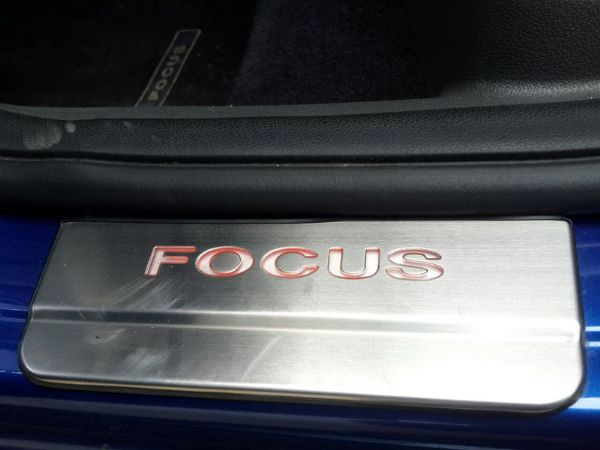 Ford Focus 原廠手排 2.0S 照片9