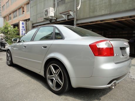 Audi 奧迪 A4 1.8T 照片10