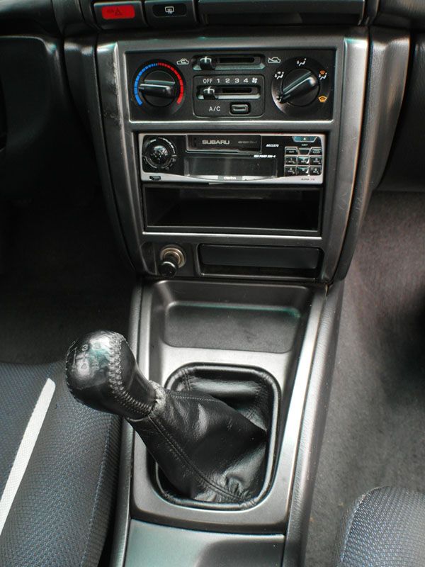 Subaru Impreza 手排2.0 照片7