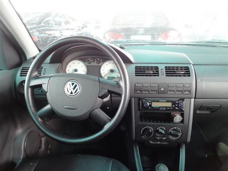 VW 福斯 Pointer 照片2