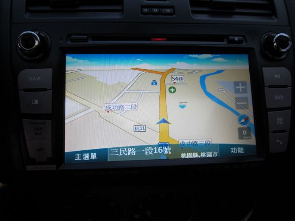 Mazda 3 5D 1.6 灰 大螢幕 照片8