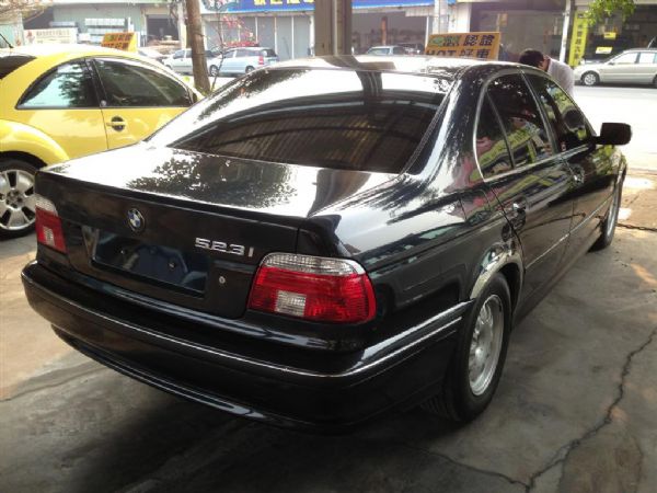 1997 BMW 523  照片3