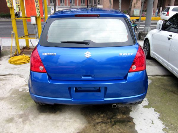 Suzuki Swift 寶藍色 認證車 照片10