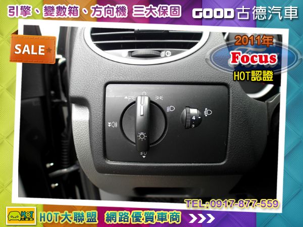 Ford Focus 4D 少跑。認證車 照片6