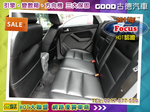 Ford Focus 4D 少跑。認證車 照片9