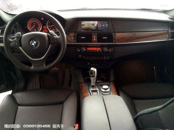 BMW X6 X-DRIVE 50i 照片4