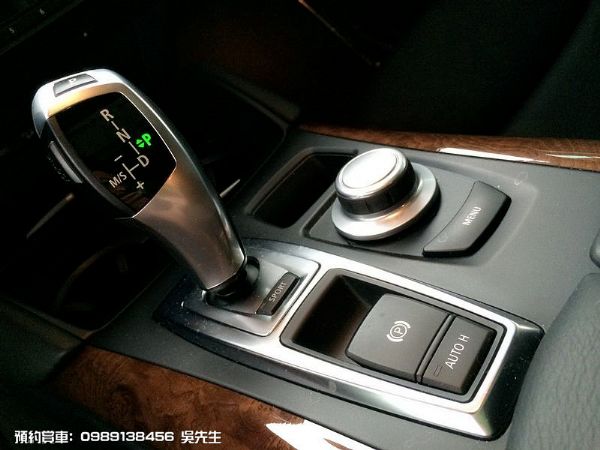 BMW X6 X-DRIVE 50i 照片7