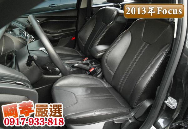 13年Ford Focus 全車如新 照片8