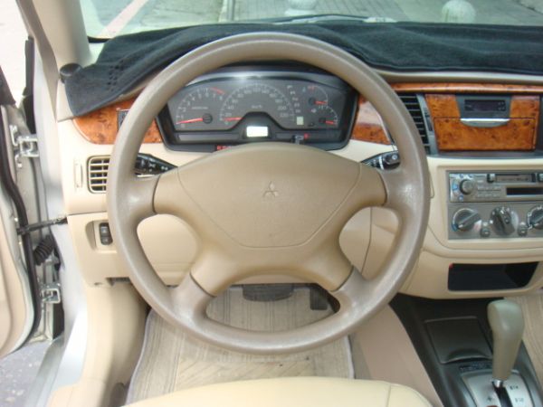 MITSUBSHI LANCER 照片9