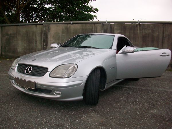 2004賓士SLK200紅內裝敞篷AMG 照片1